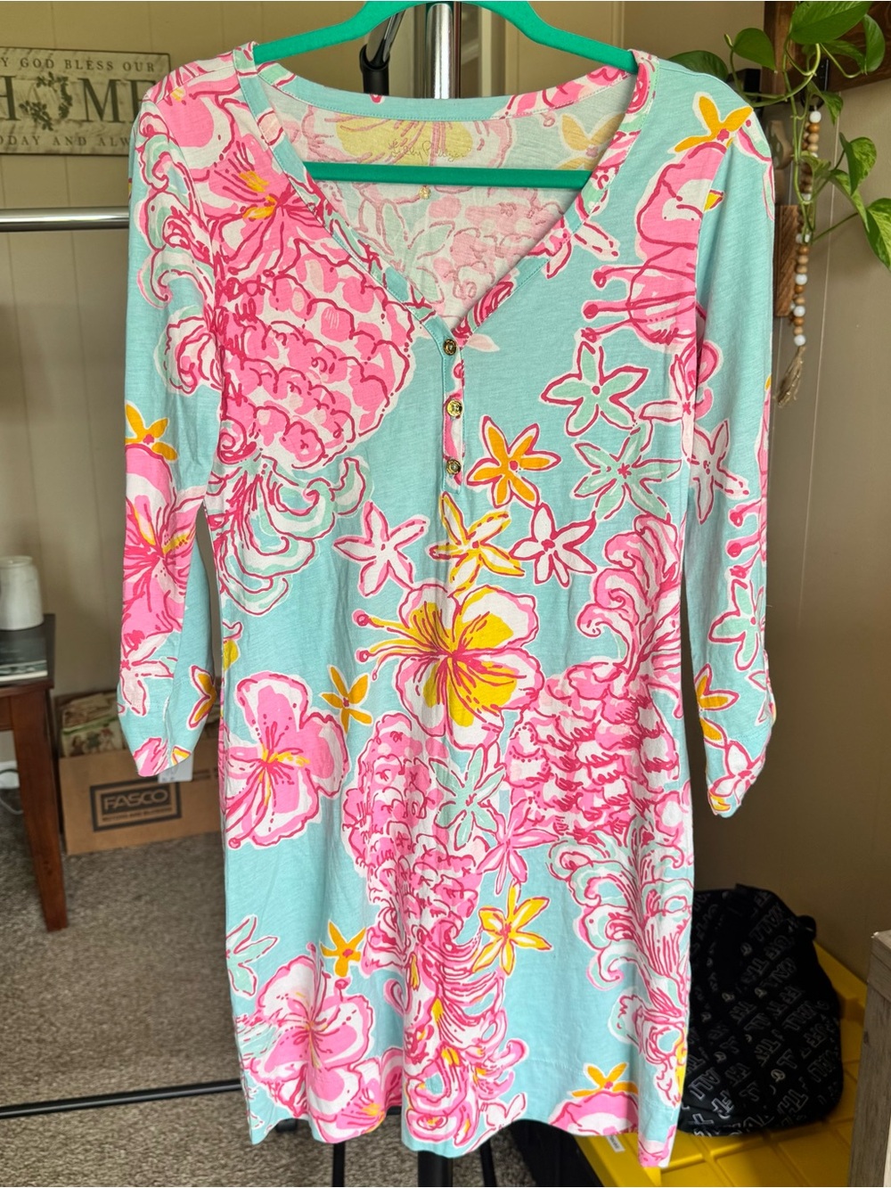 Lilly Pulitzer Pima Cotton Tropical Floral V-Neck Tunic Dress in Aqua & Pink